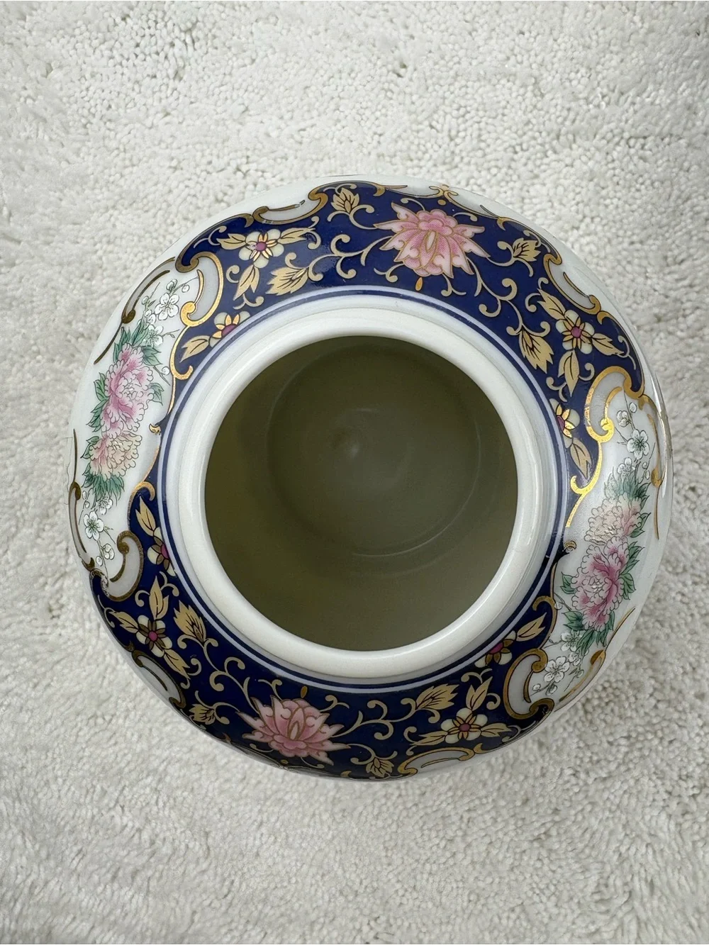 Vintage Toyo Japanese Porcelain Ginger Jar or Vase